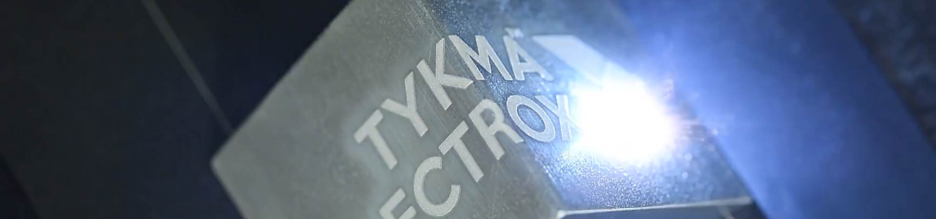TYKMA Electrox 3D laser marking on metal